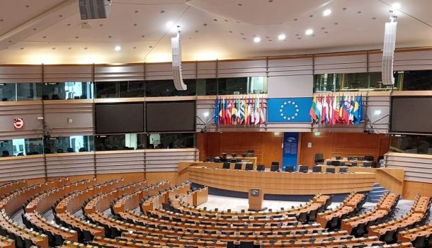 Austauschfahrt nach Brügge
Vom 4. bis 11. Oktober 2025 reisten neun Schülerinnen und Schüler der Jahrgänge 10 bis 12 des Vincent-Lübeck-Gymnasiums im Rahmen eines neuen Schüleraus…